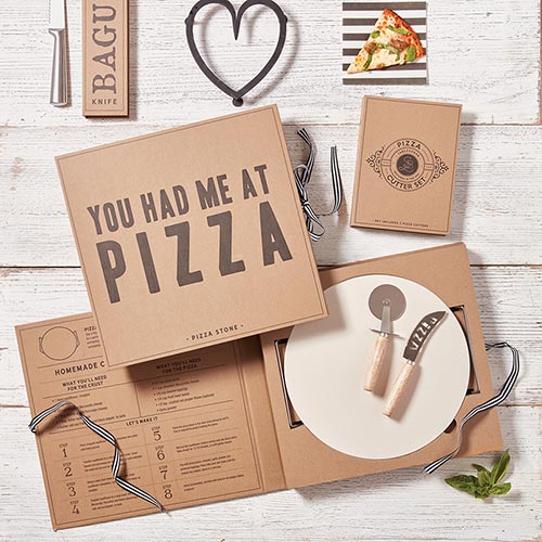 CARDBOARD BOOK SET - PIZZA STONE